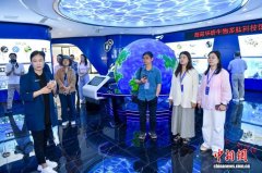 海外华媒探访海口国家高新区：万商云集